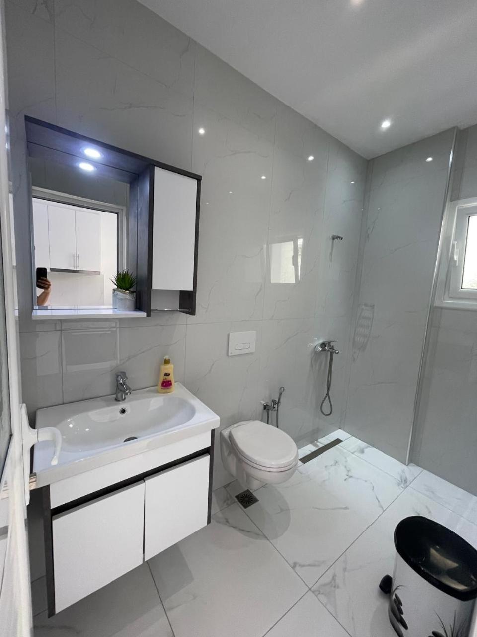 Villa Eden Breeze ساراندا المظهر الخارجي الصورة